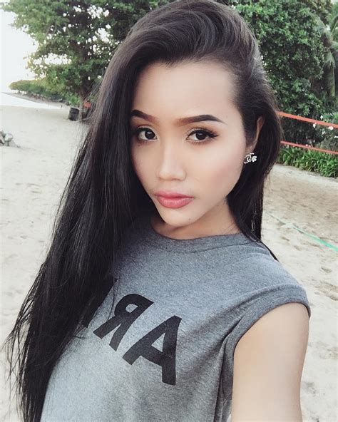ourshemale